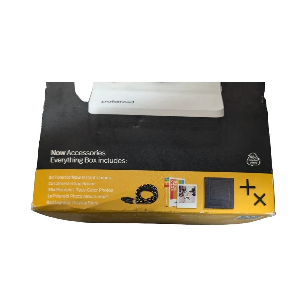 Bb. Polaroid Now Instant Camera Generation 2 Bundle New (film date 08/24)‎